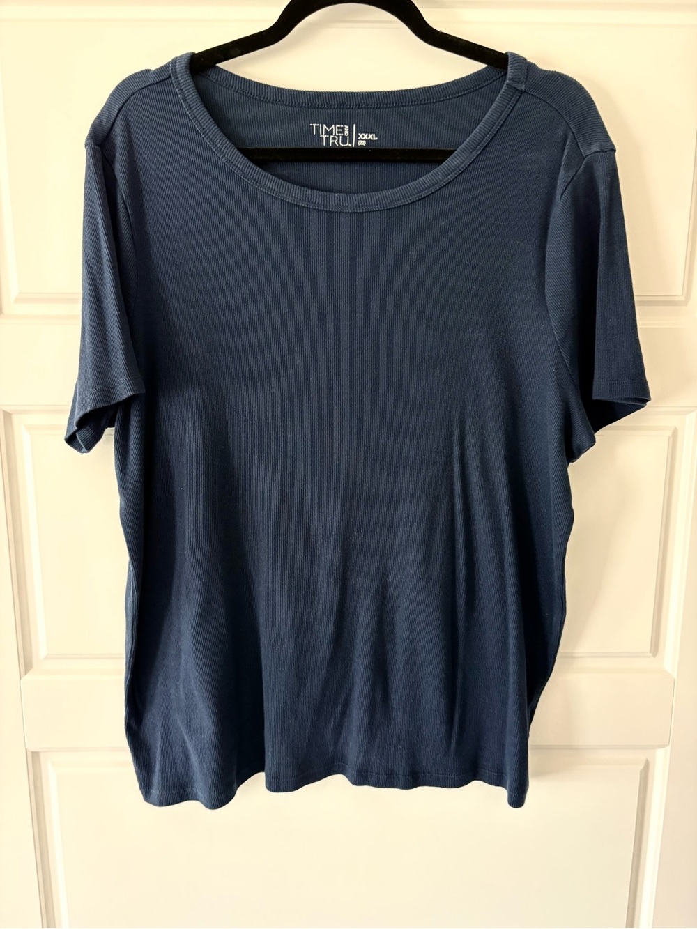 Time and Tru Navy Ribbed Tee Shirt. Size XXXL